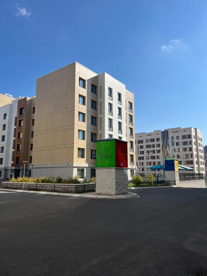 Уютная Квартира На Expo-Smart Замок Lägenhet Astana Exteriör bild