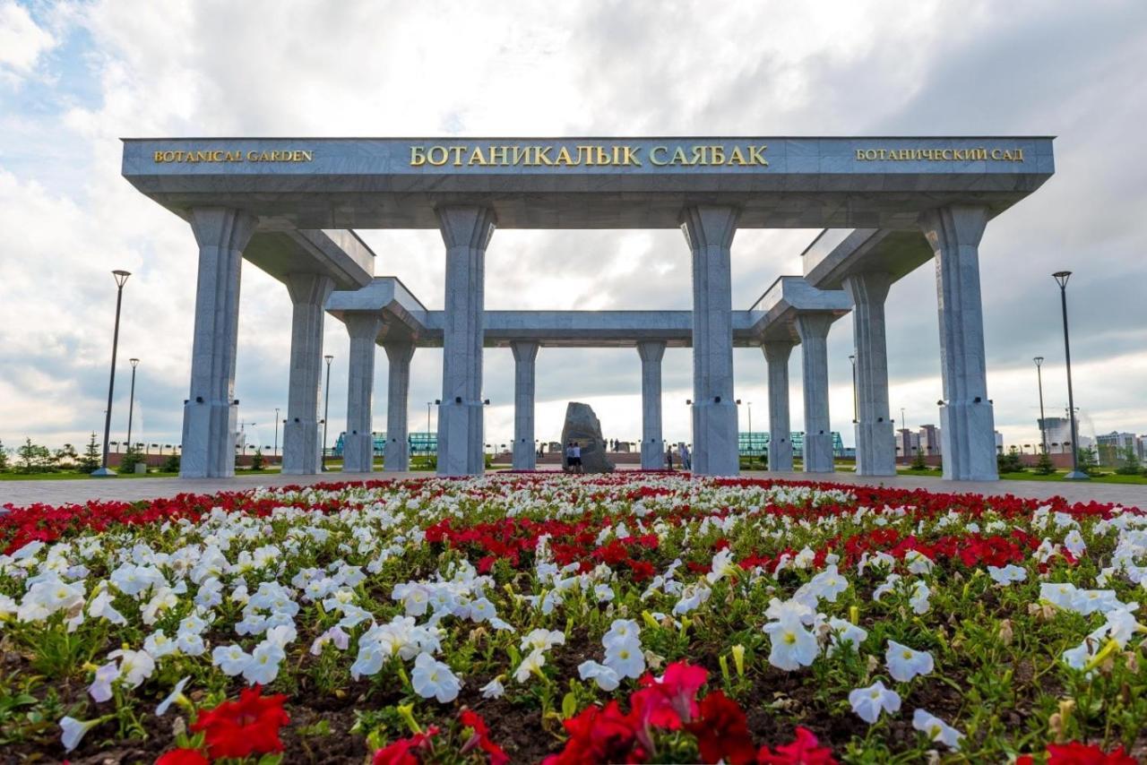Уютная Квартира На Expo-Smart Замок Lägenhet Astana Exteriör bild